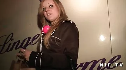 Volwassen stel dat plezier heeft met een jong gratis porno ned meisje