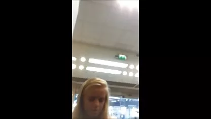 Krullend roodharig Russisch oude nederlandse porno erotisch
