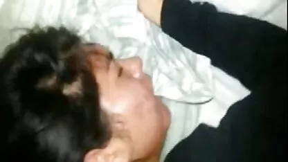Man nodigde gast uit voor een triootje met vrouw voor nederlandse porno vrouwen seks.