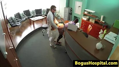 Glory hole porno gratis nederlands porno met fat woman en slim girl
