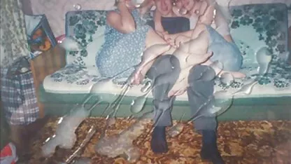 Erotisch met grote gratis nederlandse porno tieten Jelena Jensen bij de haard