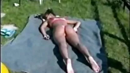 Close-up filed pornofilm nederlands pussy