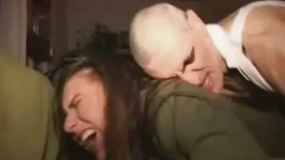 Negro Point gratis nederlandse porno film likte Katrina Jade en trok haar in sappige kont.