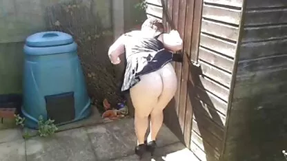 Geile meisjes stelden nederlandse porno nieuw дойками kamergenoot voor en gaven hem