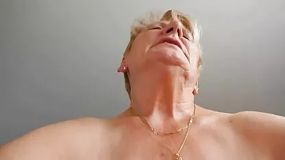 Oude baas porno nederlands gratis neukt jonge secretaris