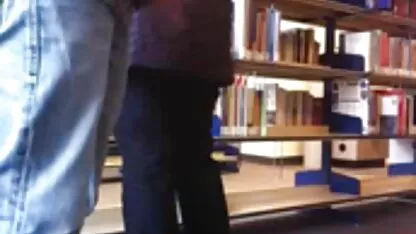 Een nederlands gesproken pornofilms man en een vrouw genieten van оралом