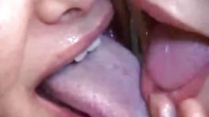 Skinny Baby Stephanie nederlands gratis porno zat op een lul die kontje aan het ontwikkelen was